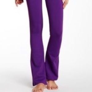 Gently worn purple splits 59 yoga pants